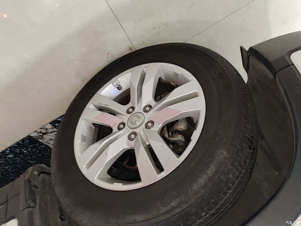 Changan CS75, 2016 23