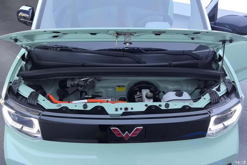 Wuling MINIEV, 2022 10