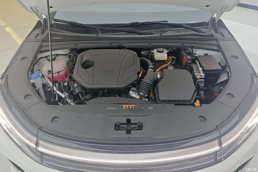 Geely A7, 2025 10