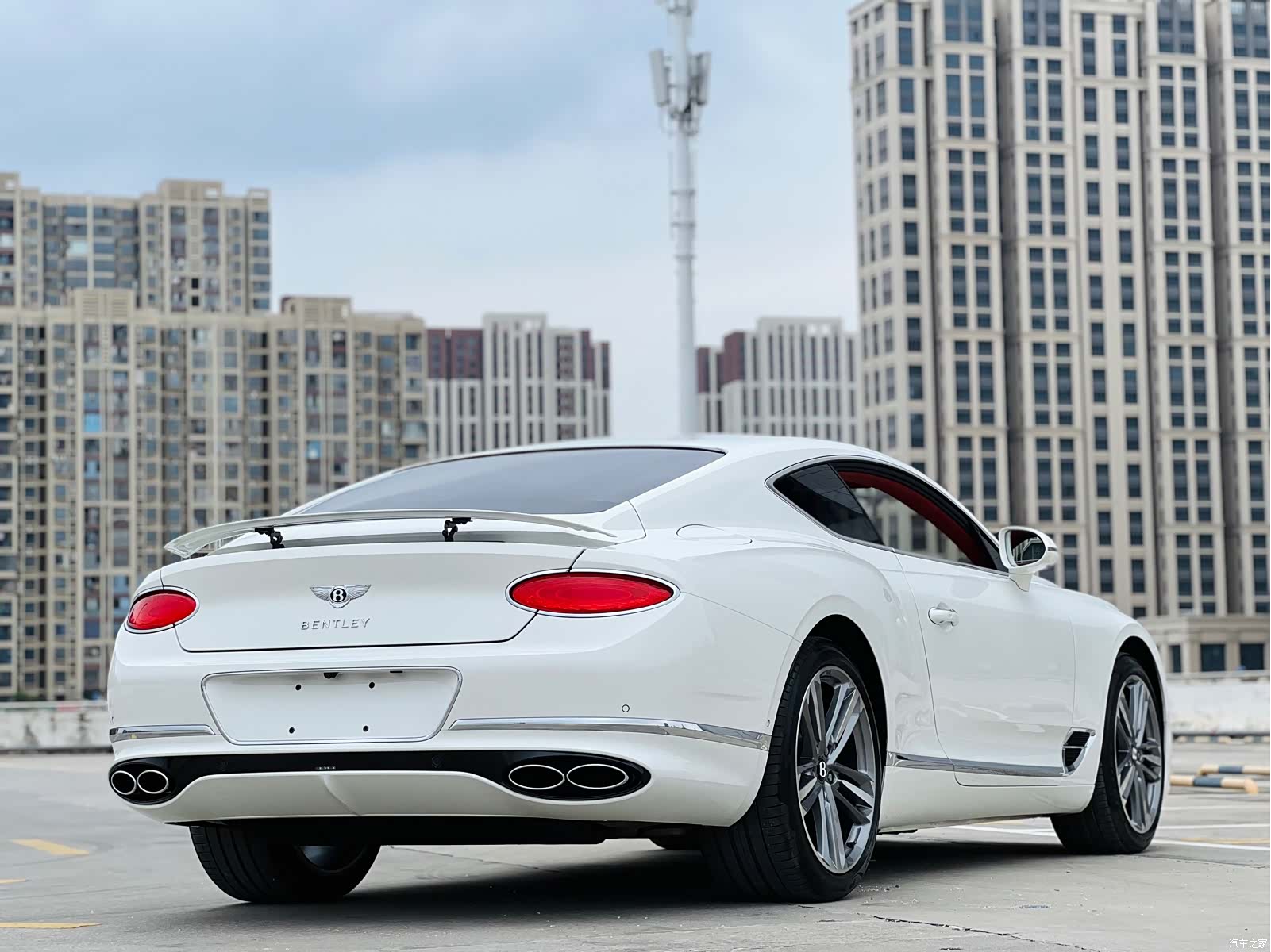 Bentley Continental GT, 2024 10