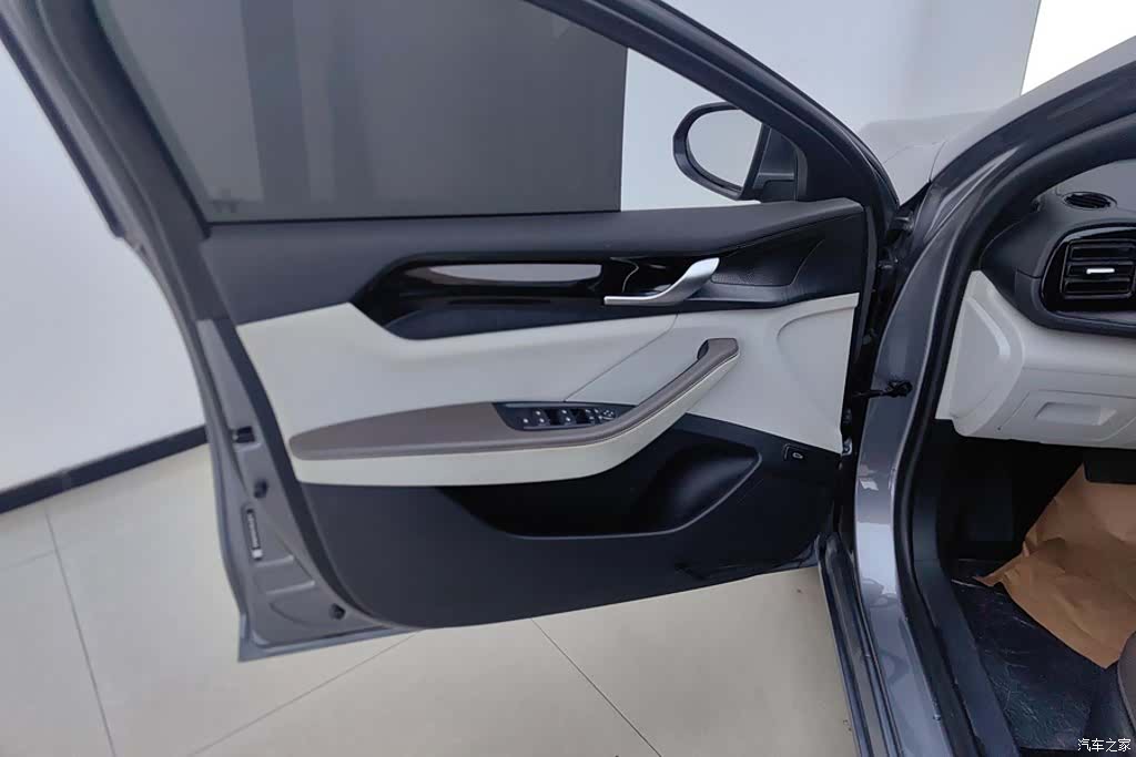BYD Qin, 2024 7