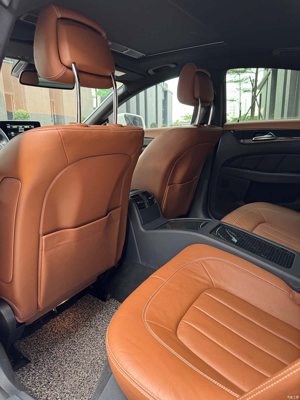 Mercedes-Benz CLS, 2016 16