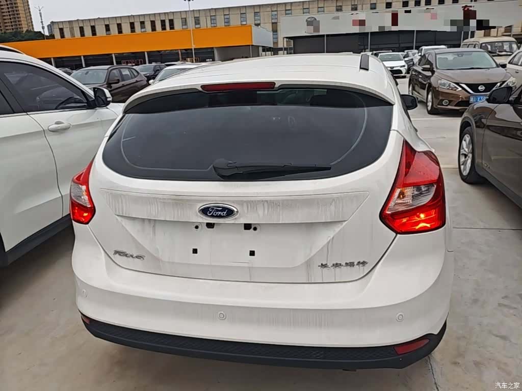 Ford Focus, 2014 6