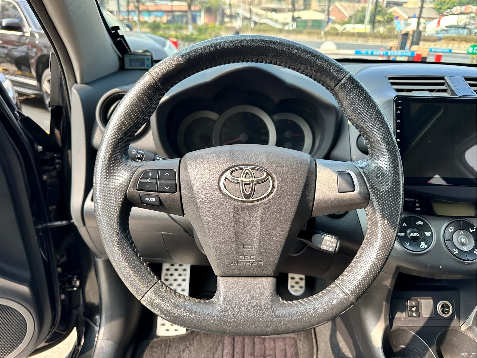 Toyota RAV4, 2012 15