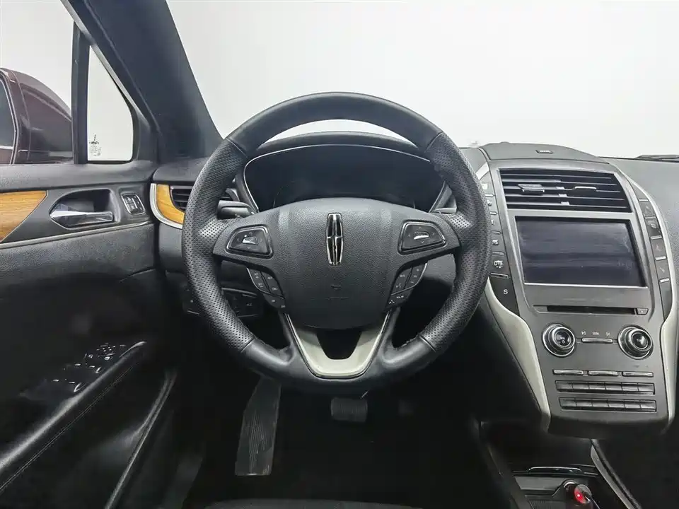 Lincoln MKC
