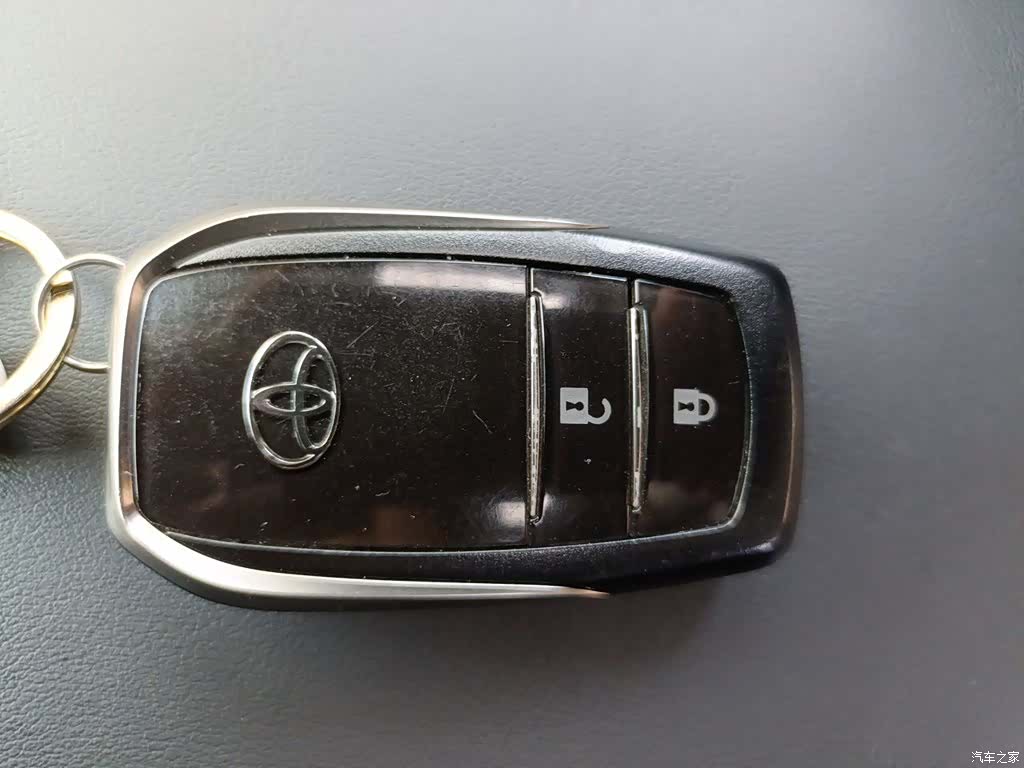 Toyota RAV4, 2017 12