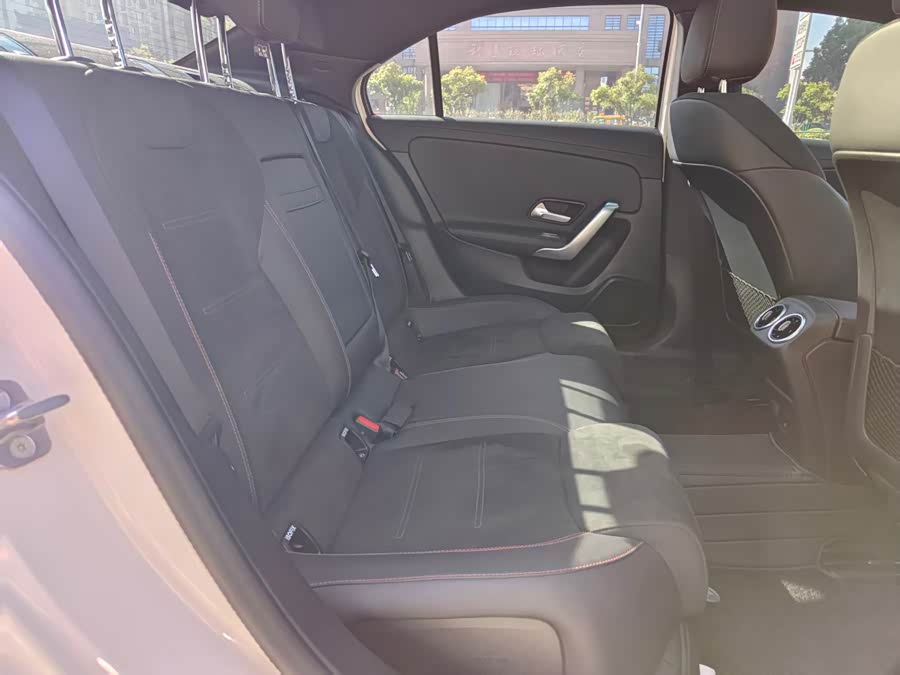 Mercedes-Benz A-Class 2024, фото 10