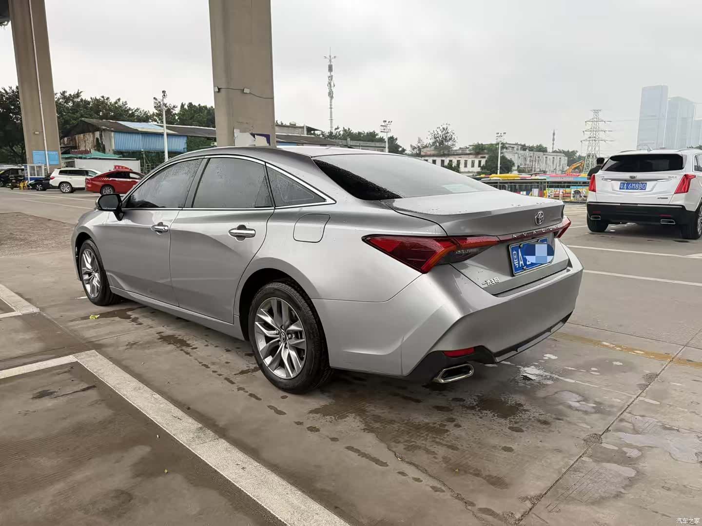 Toyota Avalon, 2022 4