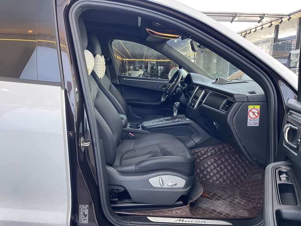Porsche Macan Porsche Macan