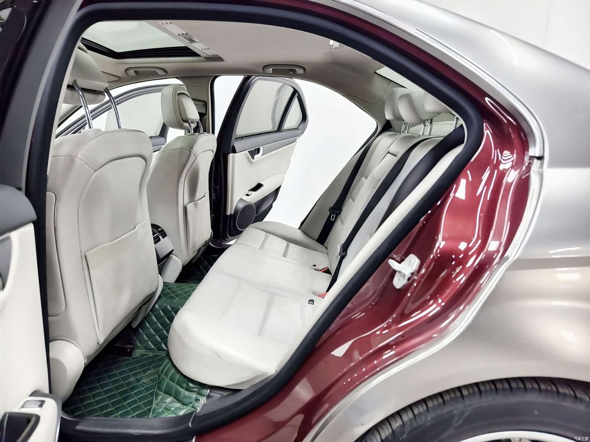 Mercedes-Benz C-Class, 2013 13