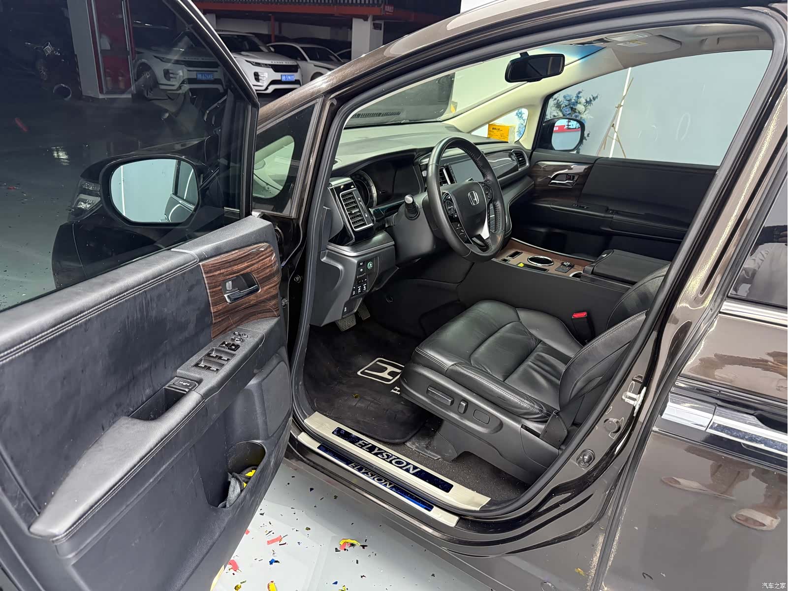 Honda Elysion, 2017 12