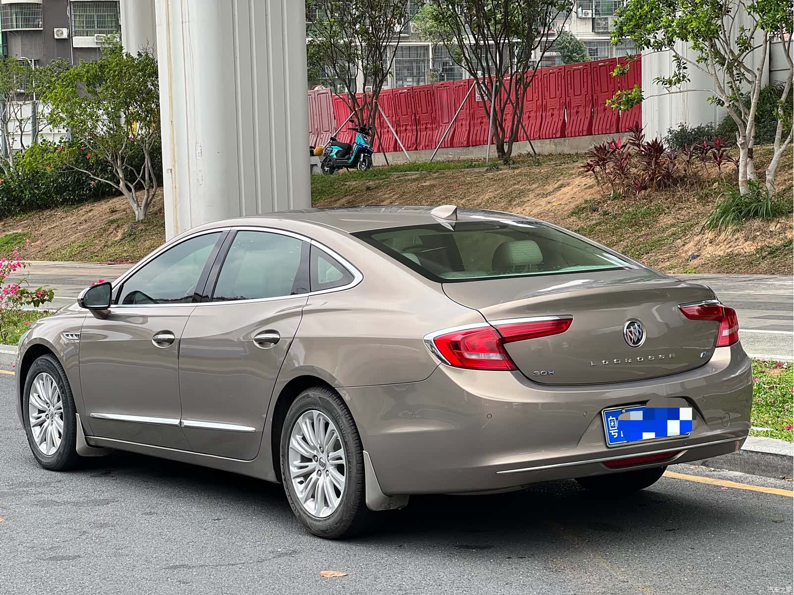 Buick LaCrosse, 2017 6