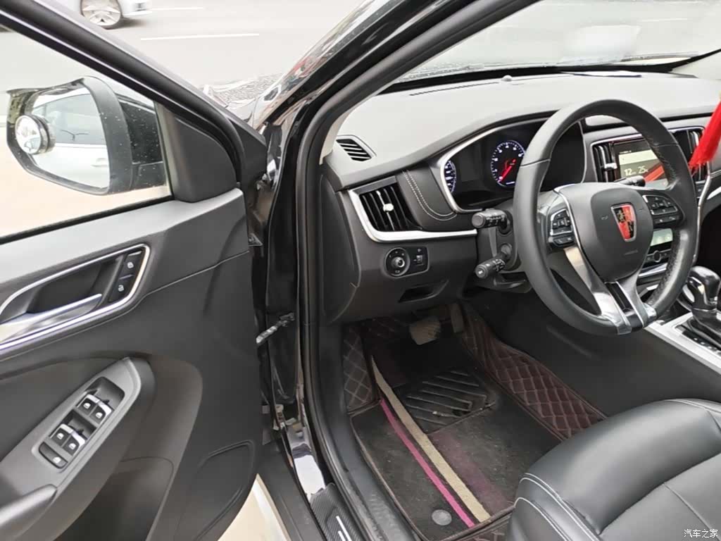 Roewe RX5, 2019 16