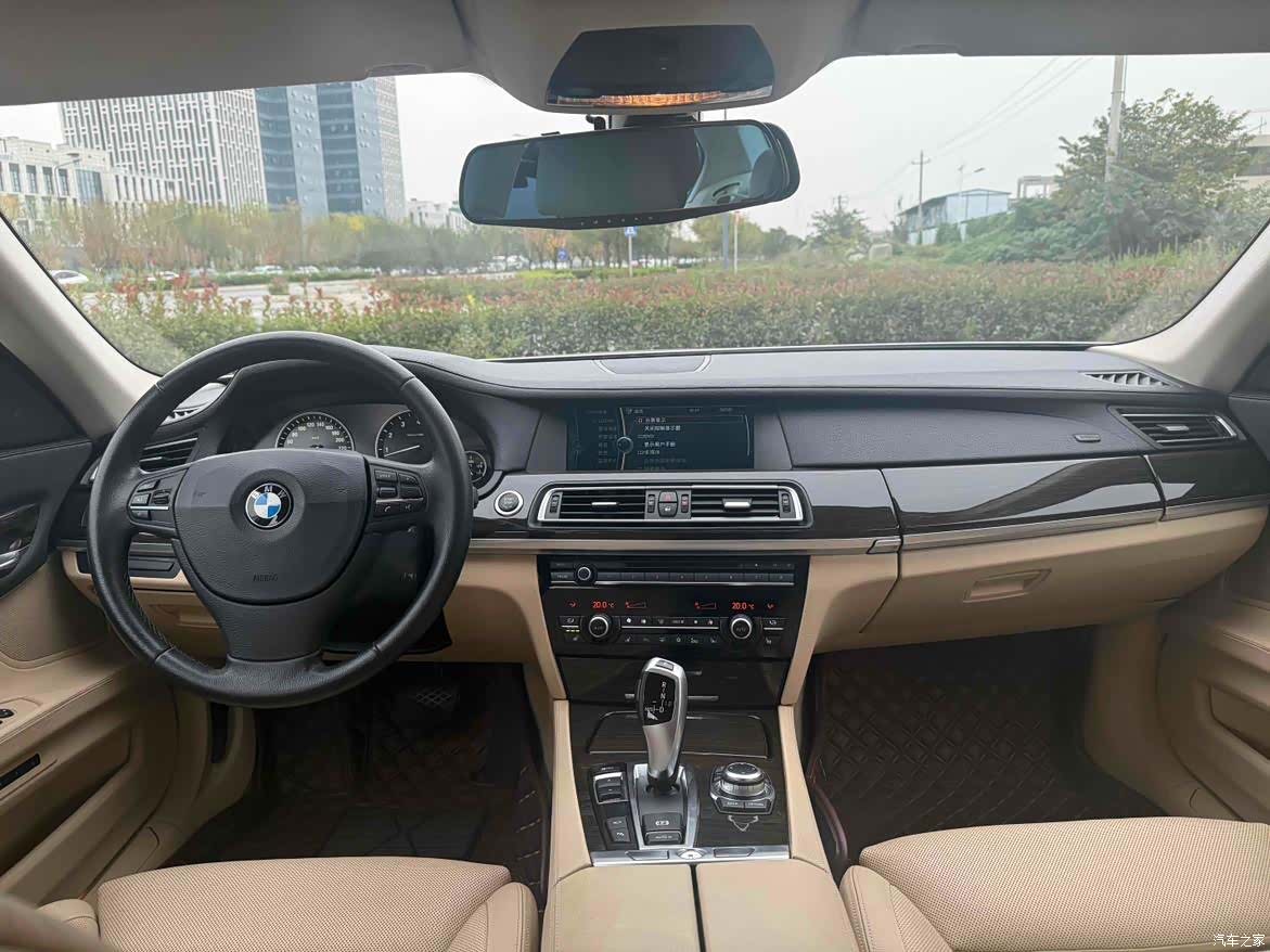 BMW 7 Series, 2013 17