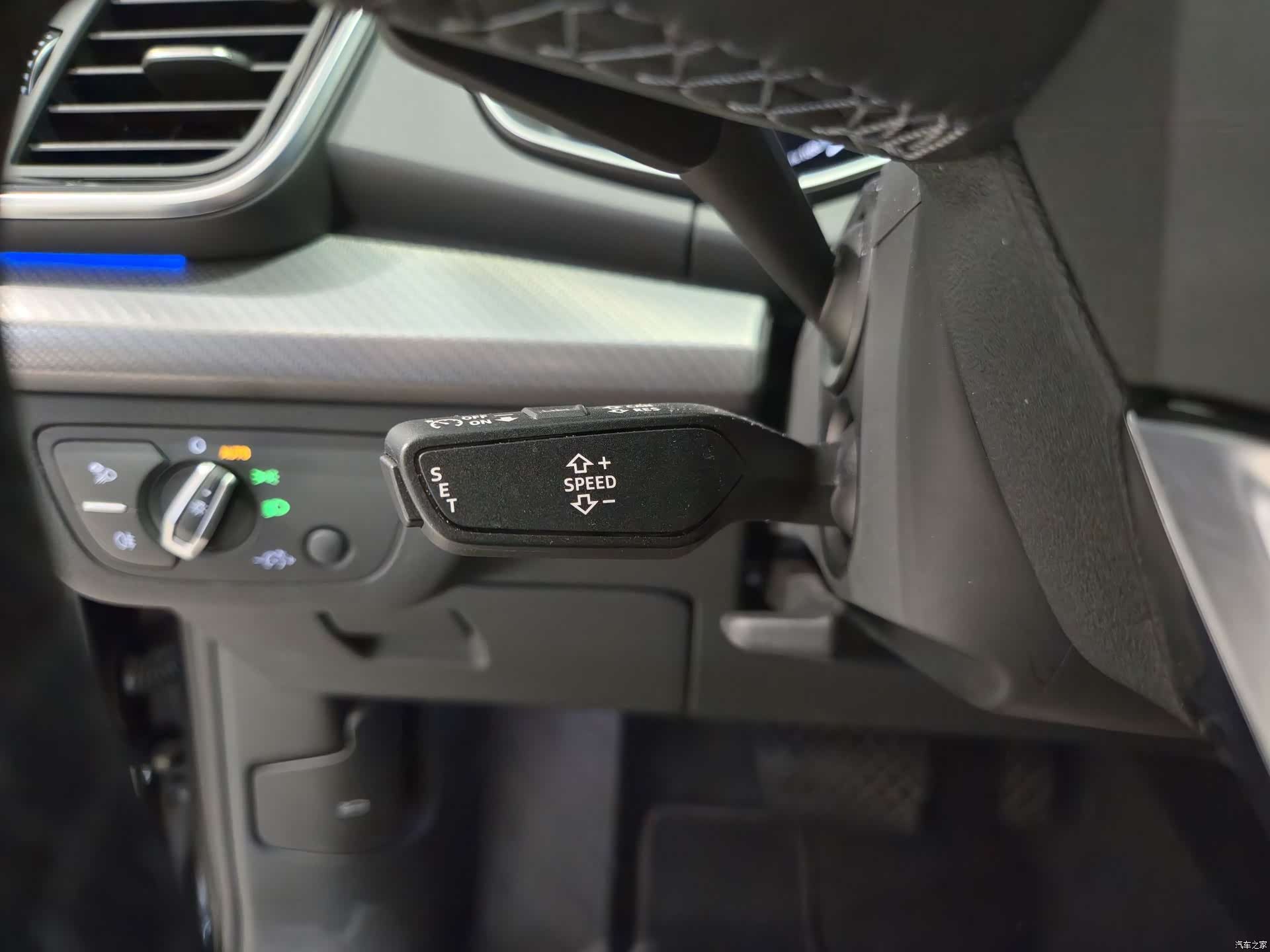 Audi Q5L, 2022 8