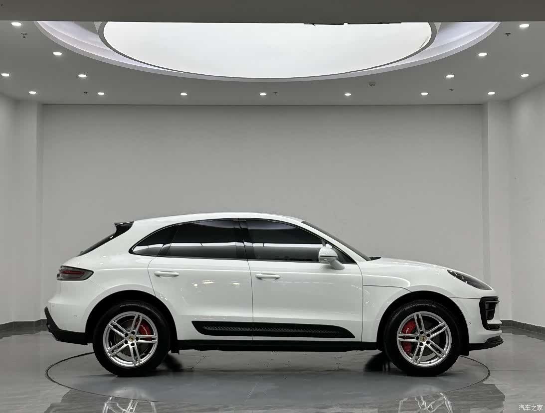 Porsche Macan, 2023 4