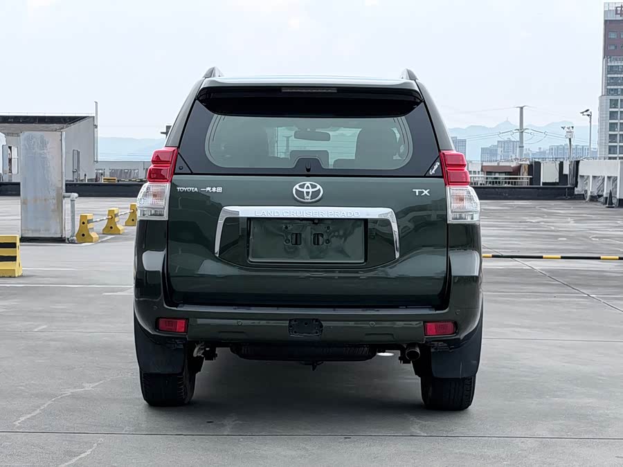 Toyota Prado 2013, фото 6