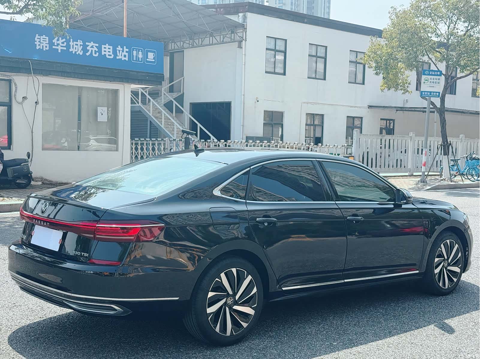 Volkswagen Passat, 2024 7