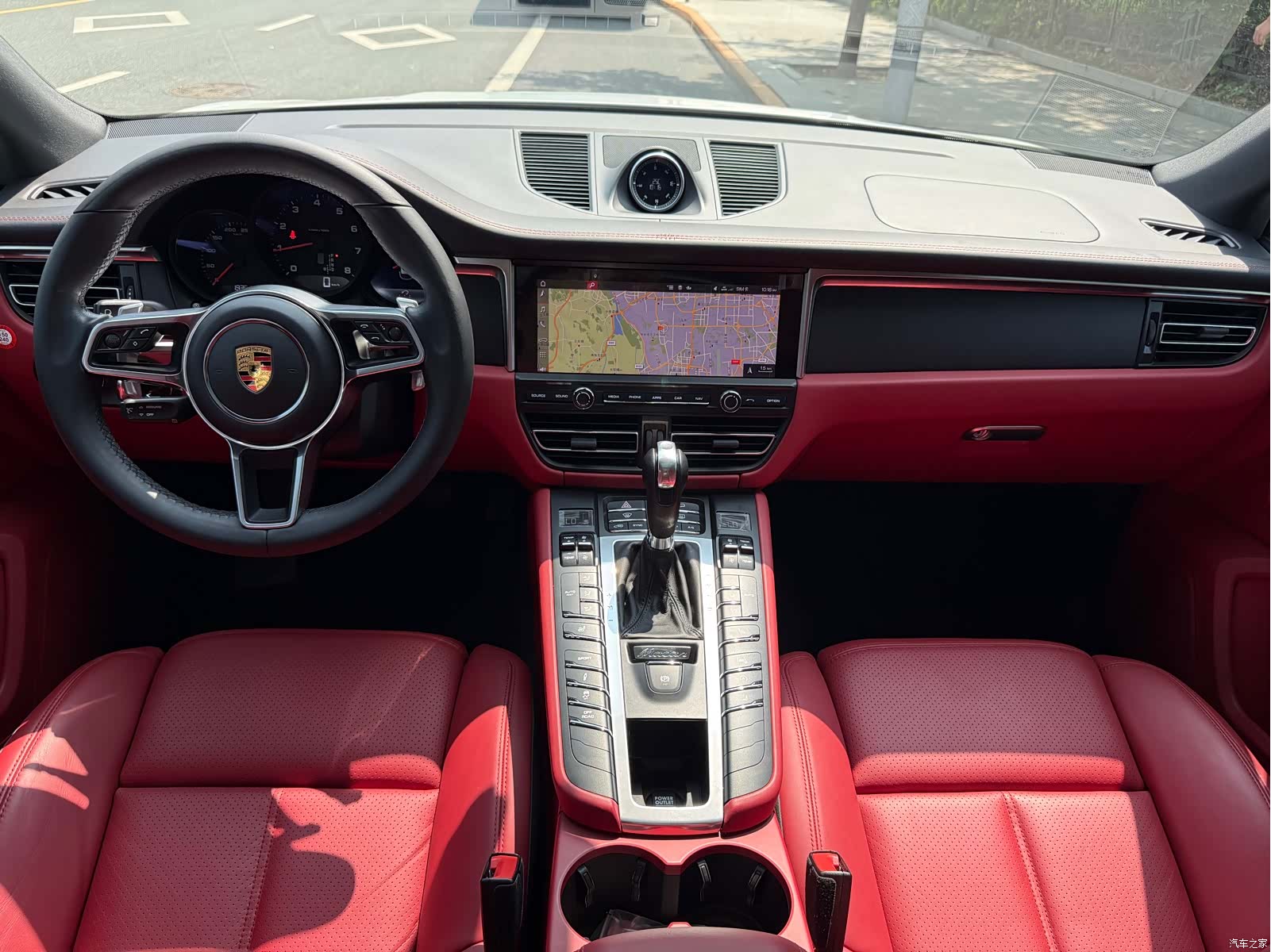 Porsche Macan, 2020 9