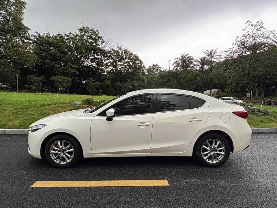 Mazda 3 Angkesaila Mazda 3 Angkesaila