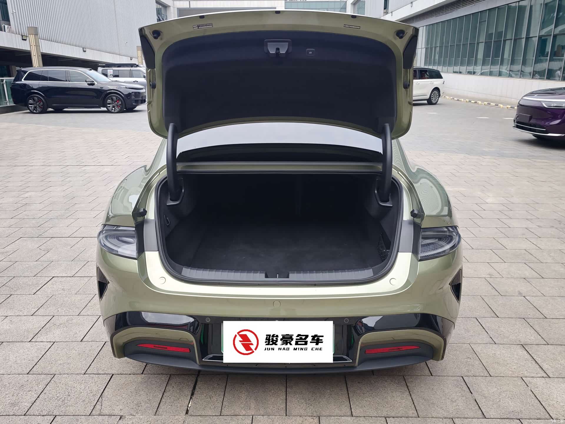 Xiaomi SU7, 2024 21