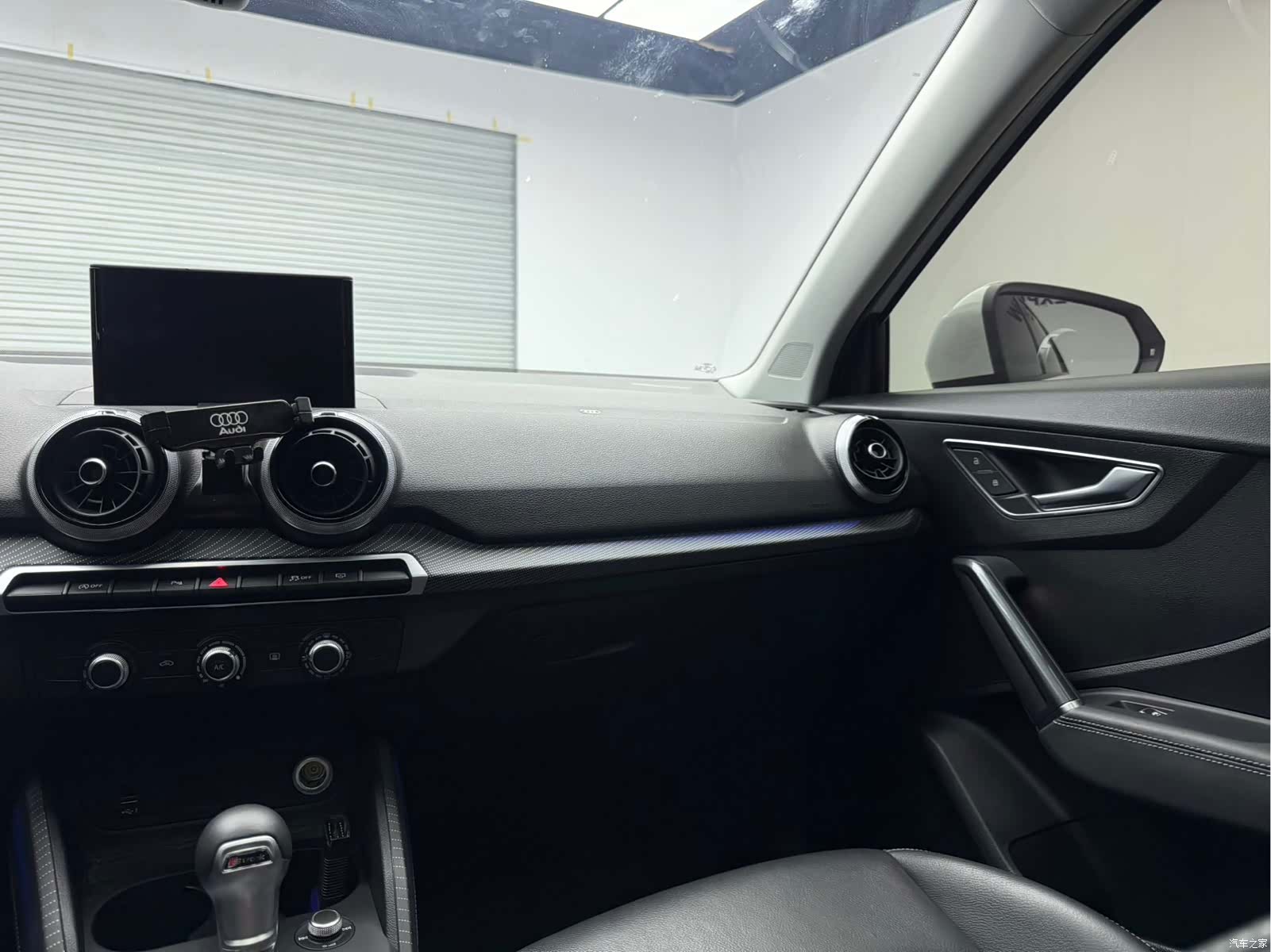 Audi Q2L, 2022 17