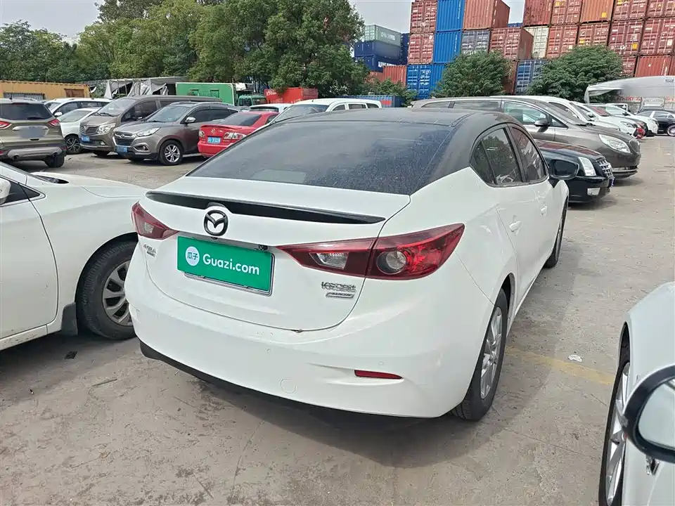 Mazda 3 Angkesaila