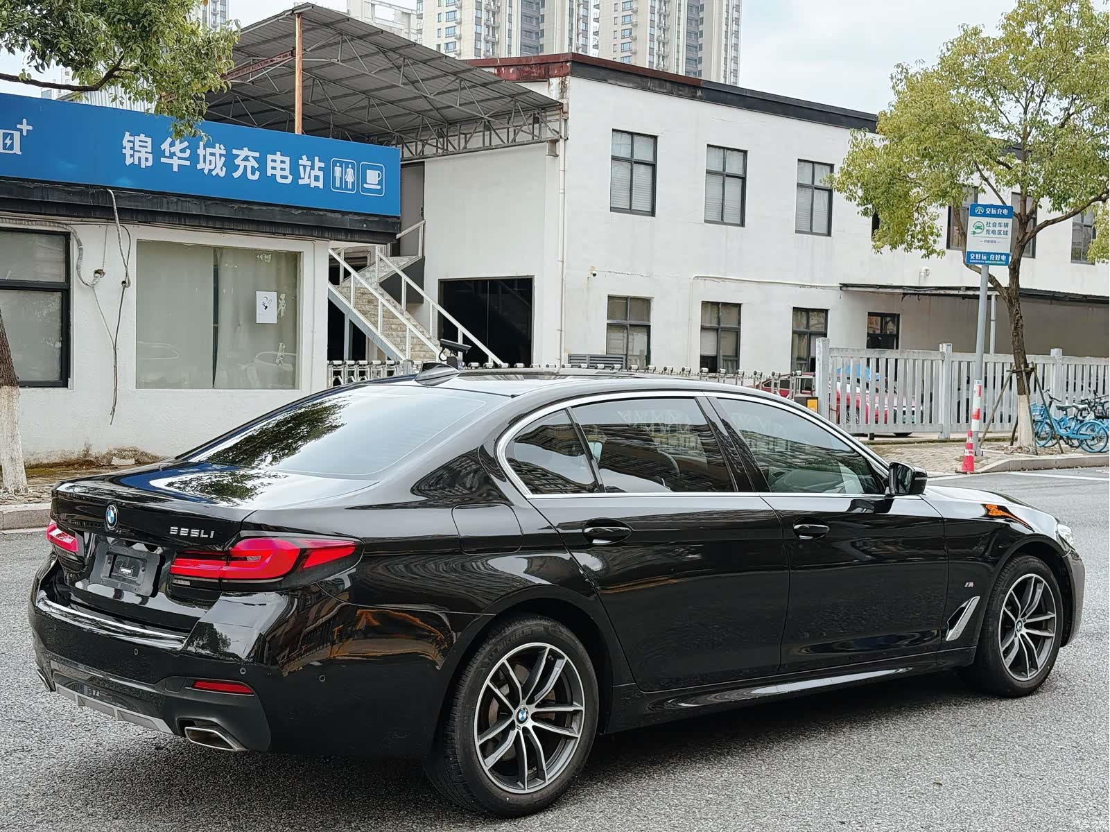 BMW 5 Series, 2023 7