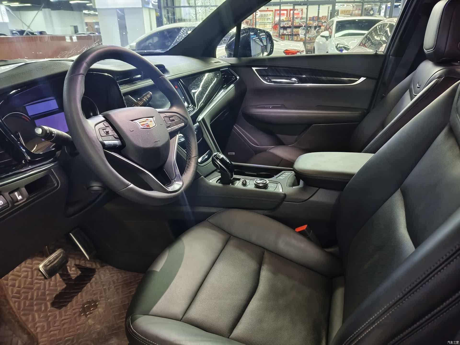 Cadillac XT6, 2021 4