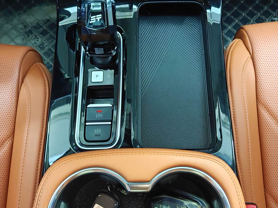 Jetour X70 PLUS 2024, фото 16
