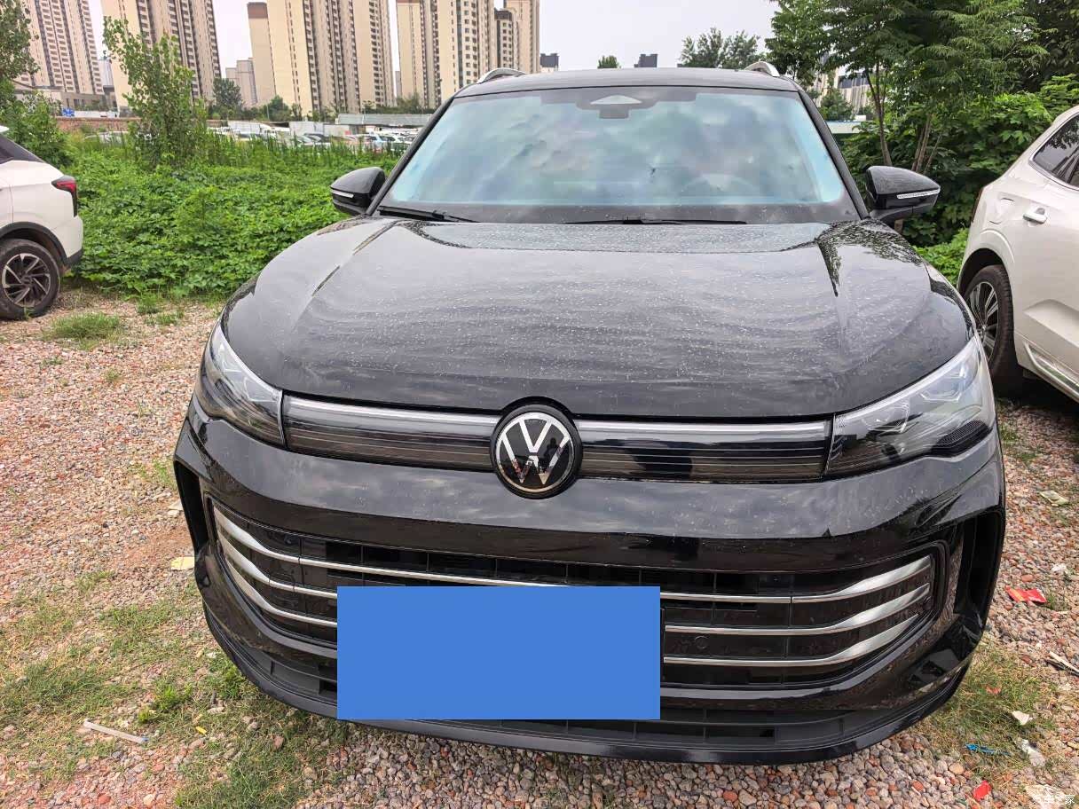 Volkswagen Tiguan L, 2025 2