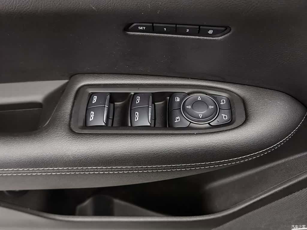 Cadillac XT5, 2020 9