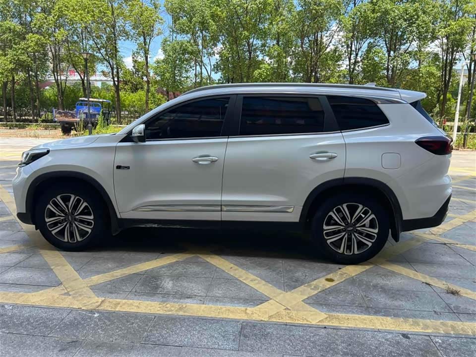 Chery Tiggo 8