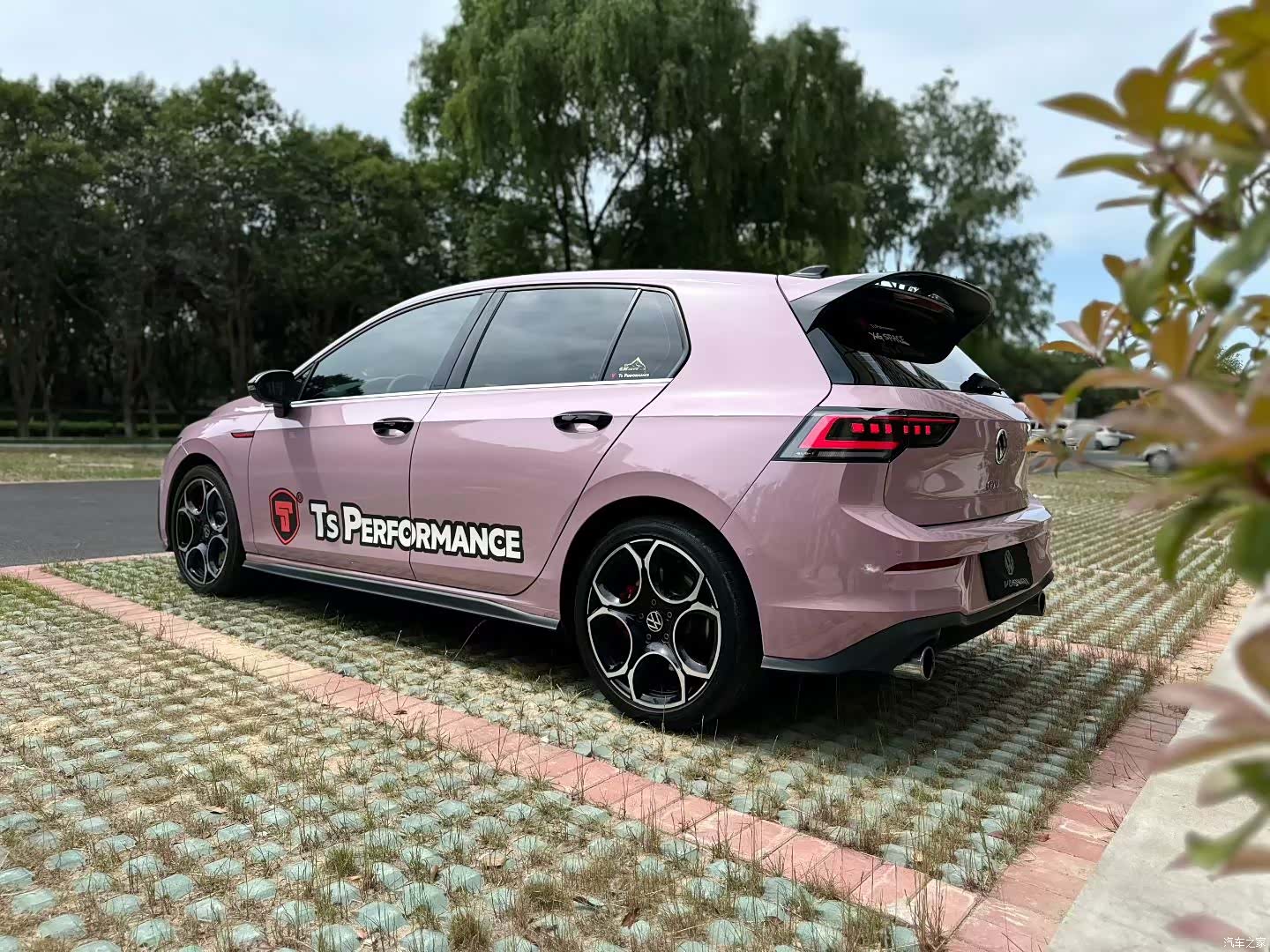 Volkswagen Golf, 2025 9
