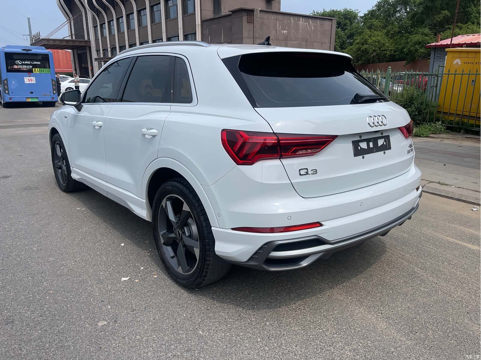 Audi Q3, 2022 6