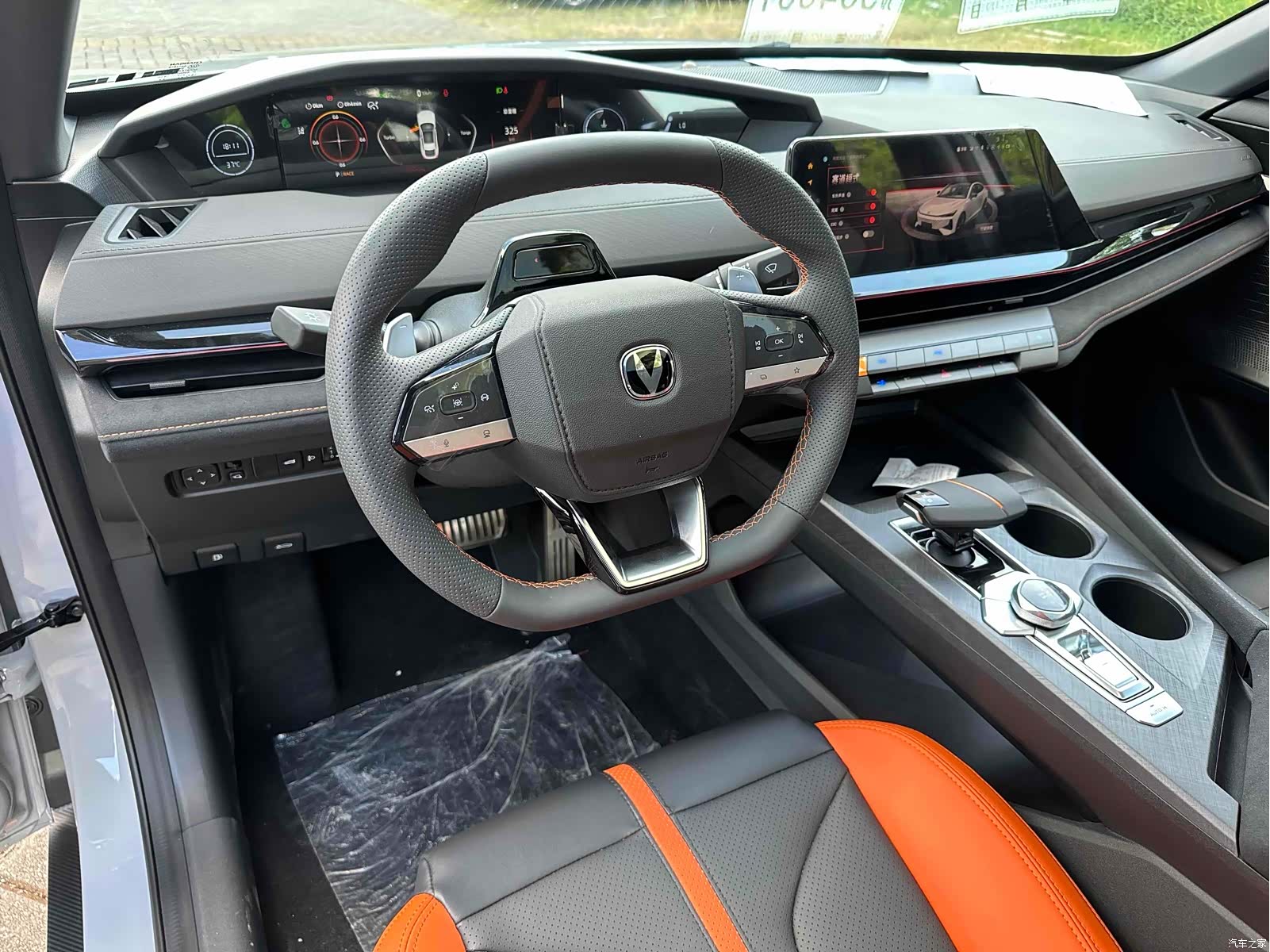Changan UNI-V, 2024 12
