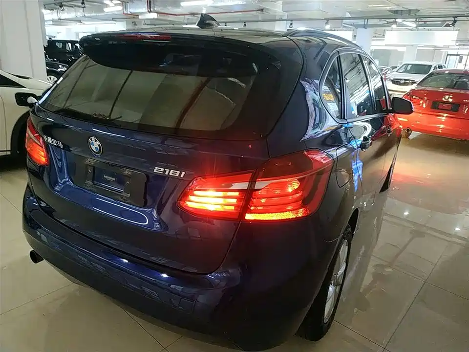 BMW 2 series station wagon