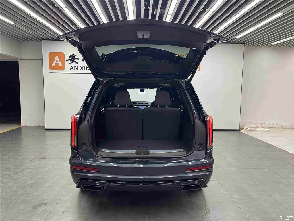 Cadillac XT6, 2024 все фото