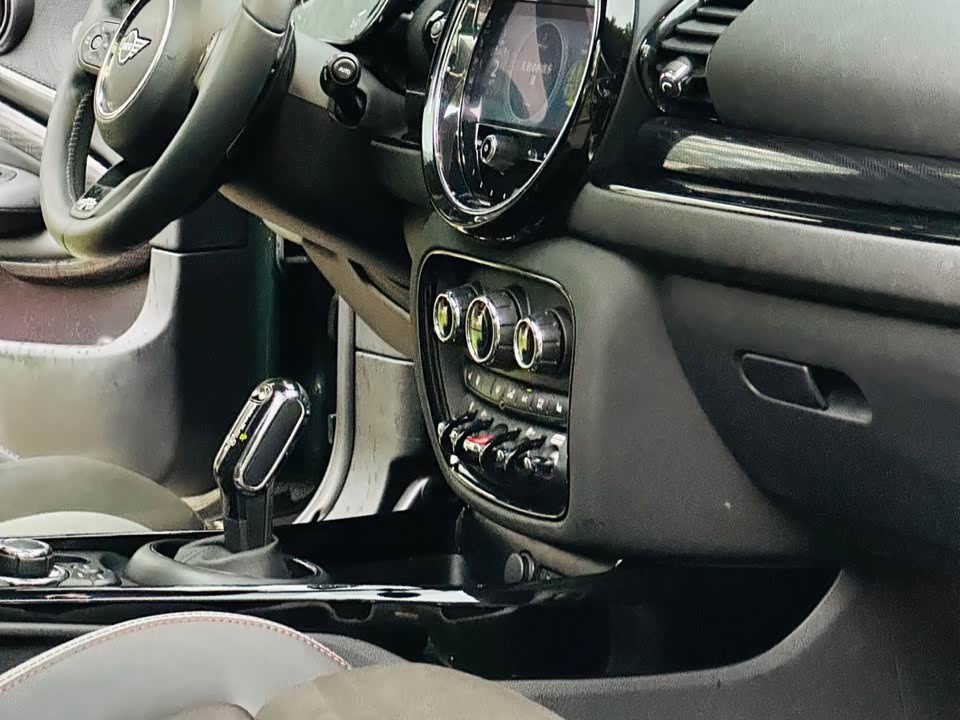 MINI JCW CLUBMAN