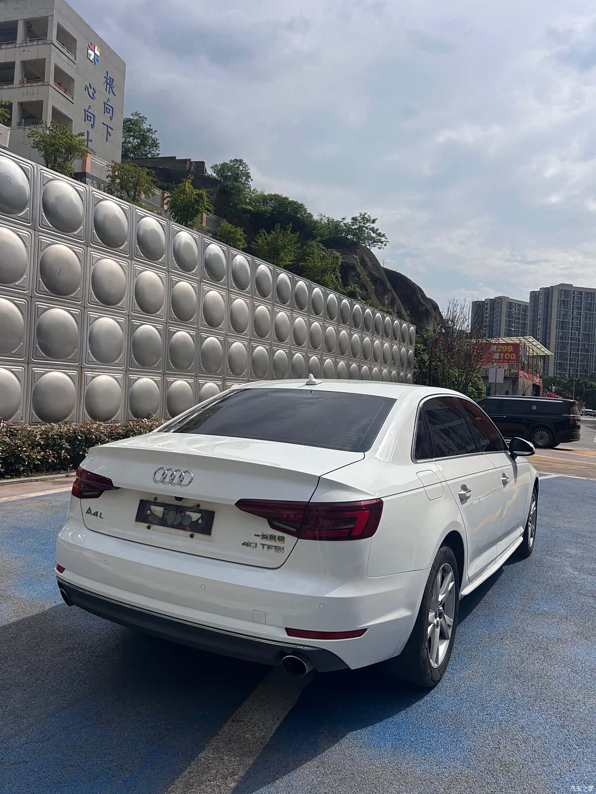 Audi A4L, 2018 4