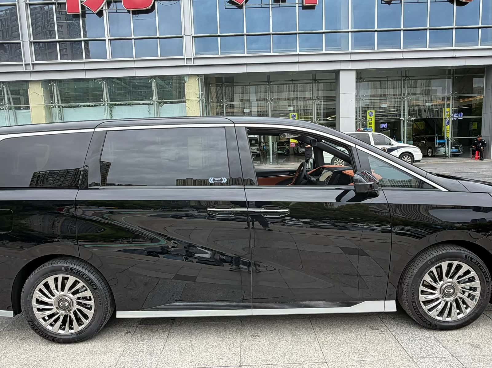 Trumpchi M8, 2026 4