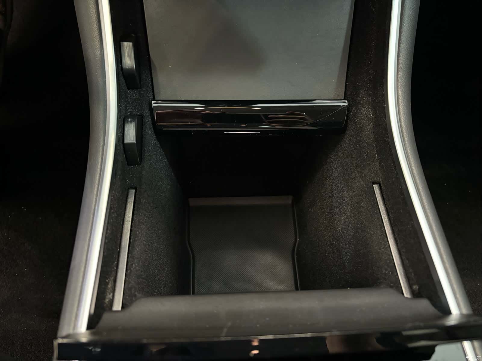 Tesla Model 3, 2020 15