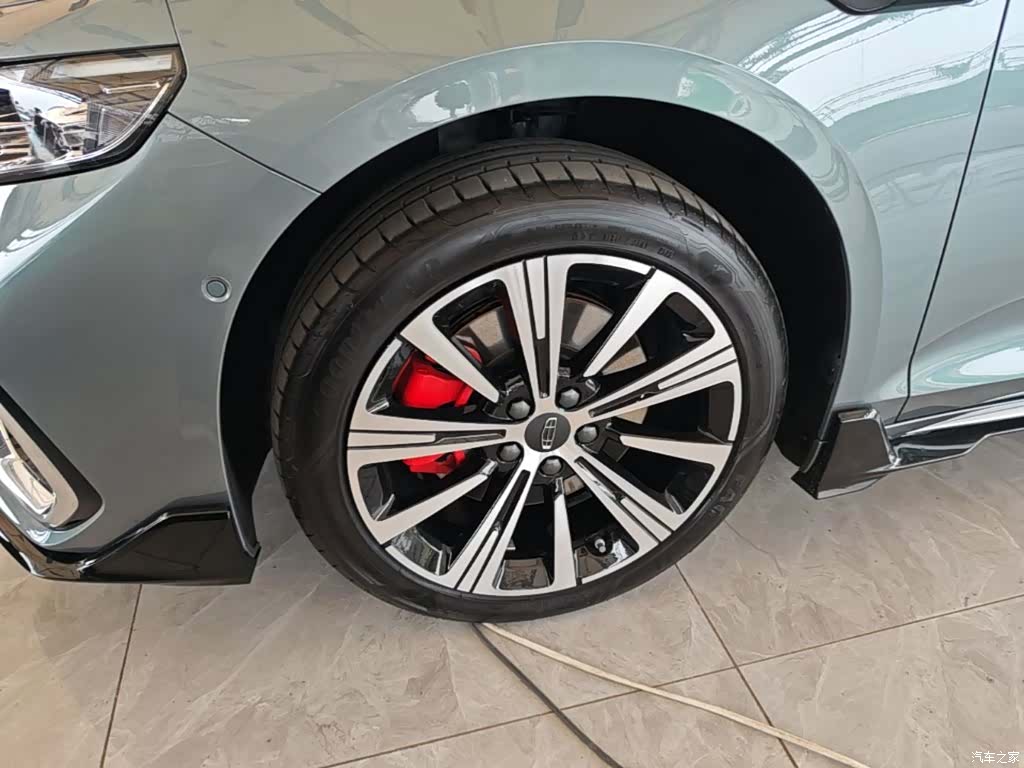 Geely Preface, 2025 23