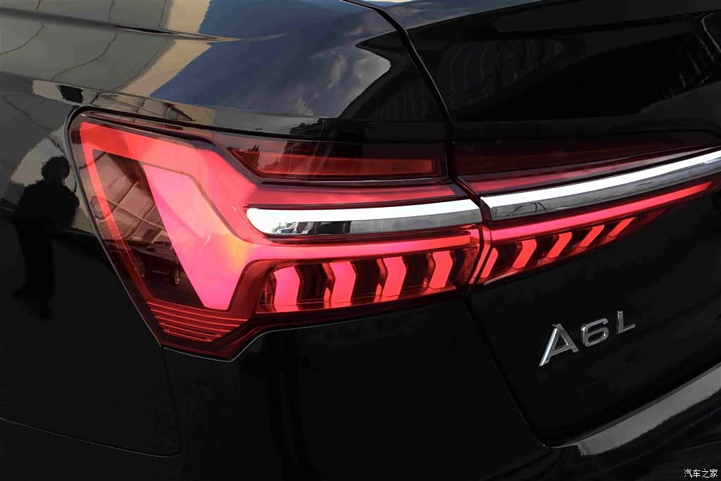 Audi A6L, 2022 8
