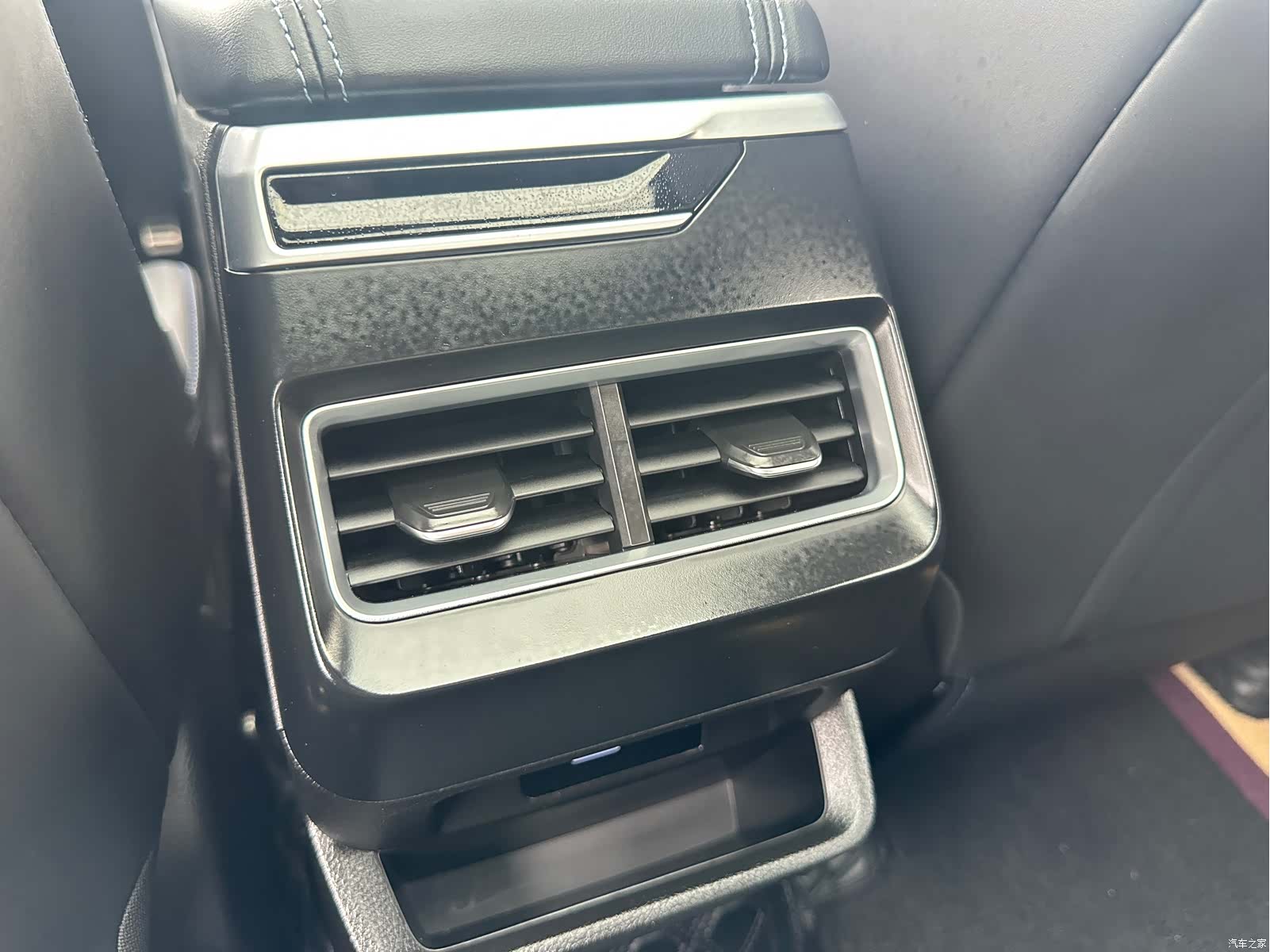 Geely Preface, 2025 28