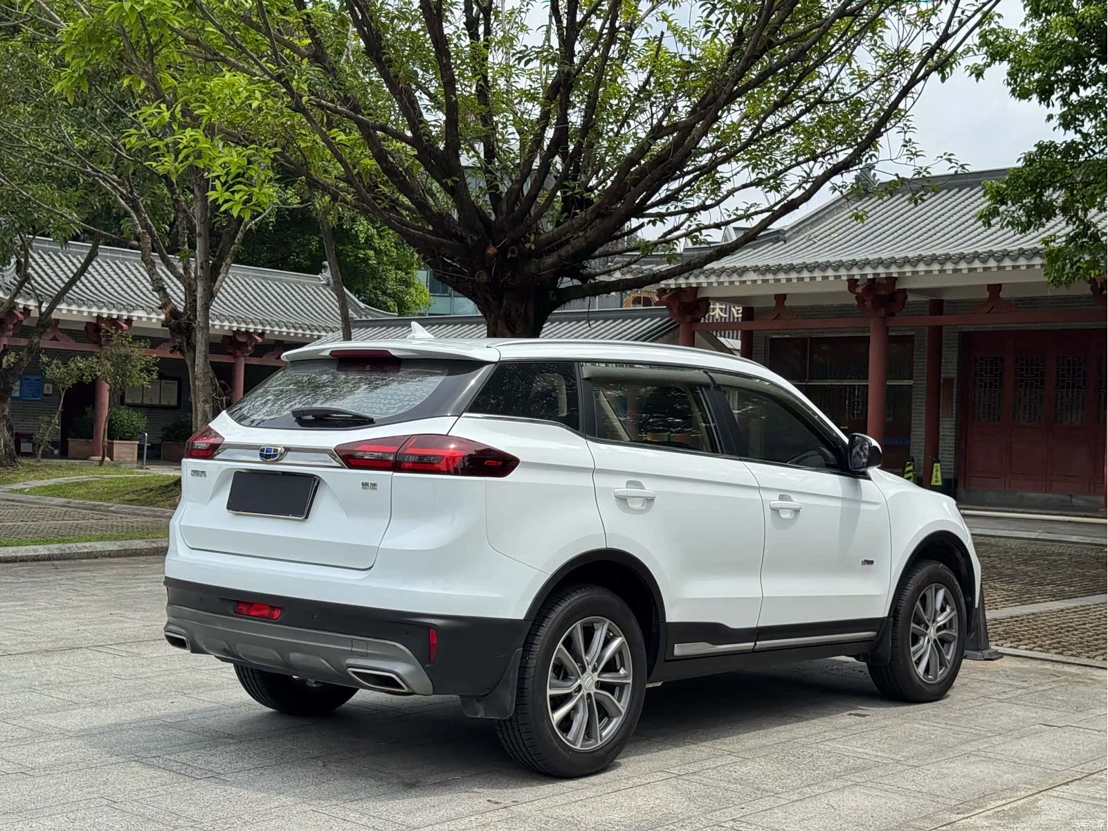 Geely Boyue, 2019 4
