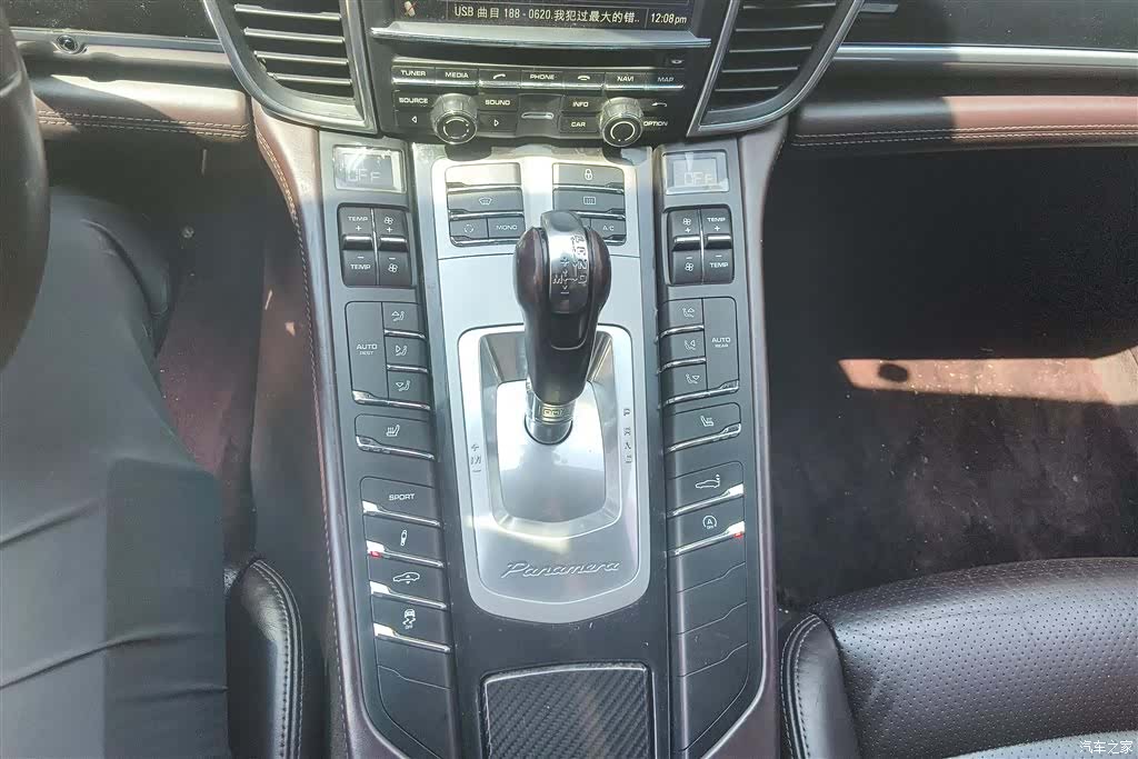 Porsche Panamera, 2012 16