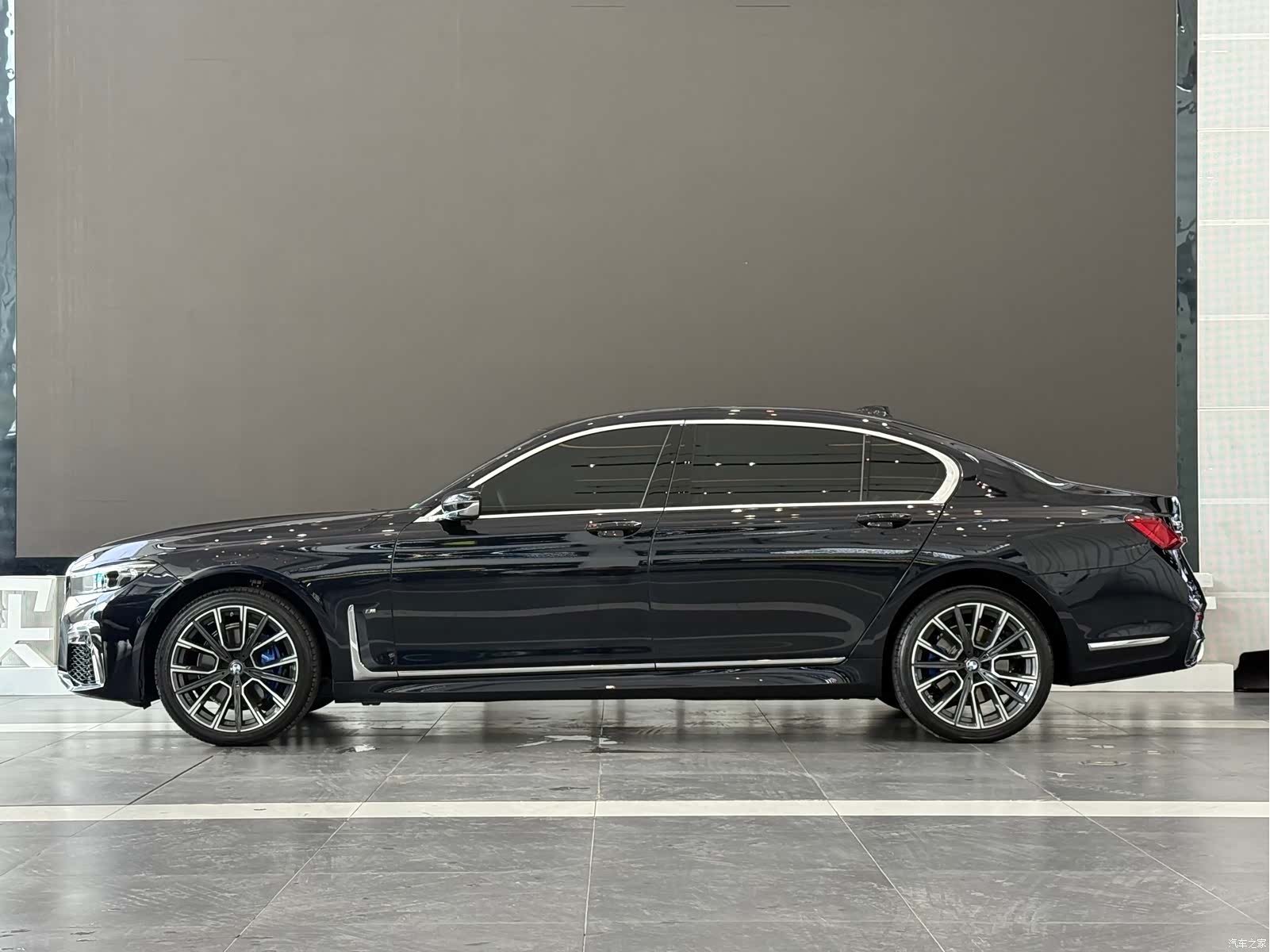 BMW 7 Series, 2021 4