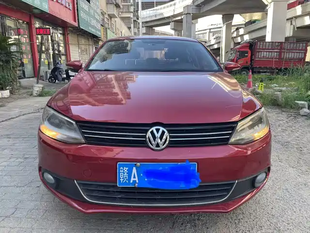 Volkswagen Sagitar 2015 — купить из Китая под заказ