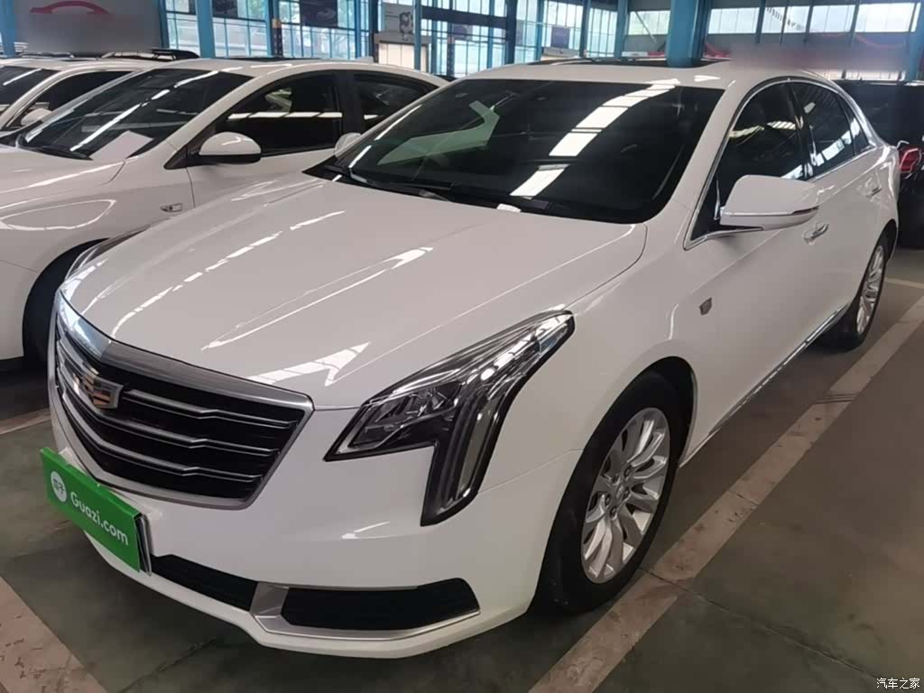 Cadillac XTS, 2018 2